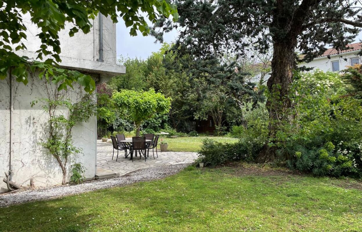 maison 7 pièces 210 m2 à vendre à Cugnaux (31270)