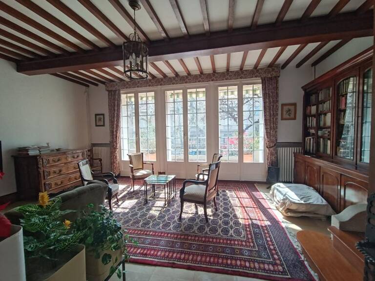 Maison à vendre Intra muros Avignon - garage, jardin / patio — photo 1