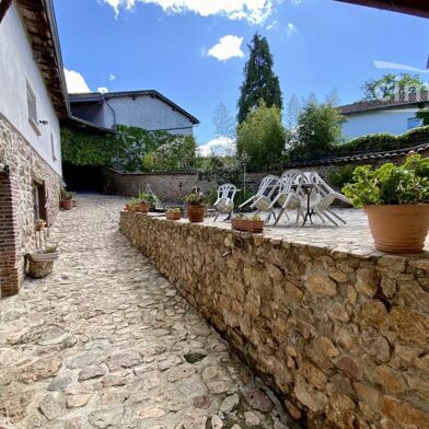 Maison 8 pièces 449000 €