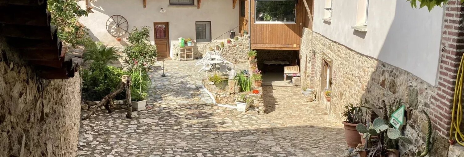 Maison 8 Pièces 276 m² à vendre à Saint-Galmier (42330)