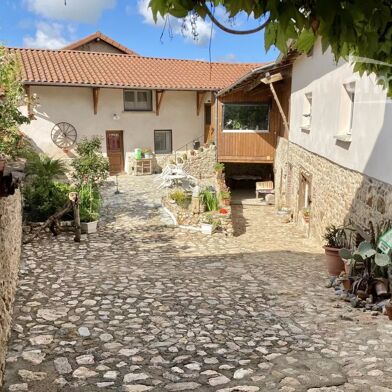 Maison 8 pièces 449000 €