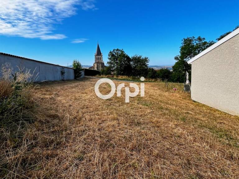  Construisez votre avenir à Pomeys – Terrain viabilisé de 737 m² au cœur du village ! — photo 1
