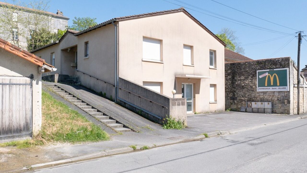 immeuble  pièces 238 m2 à vendre à Châteauneuf-sur-Charente (16120)