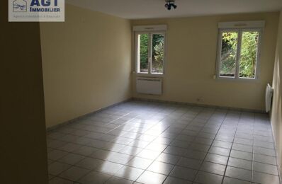 location appartement 675 € CC /mois à proximité de Étouy (60600)