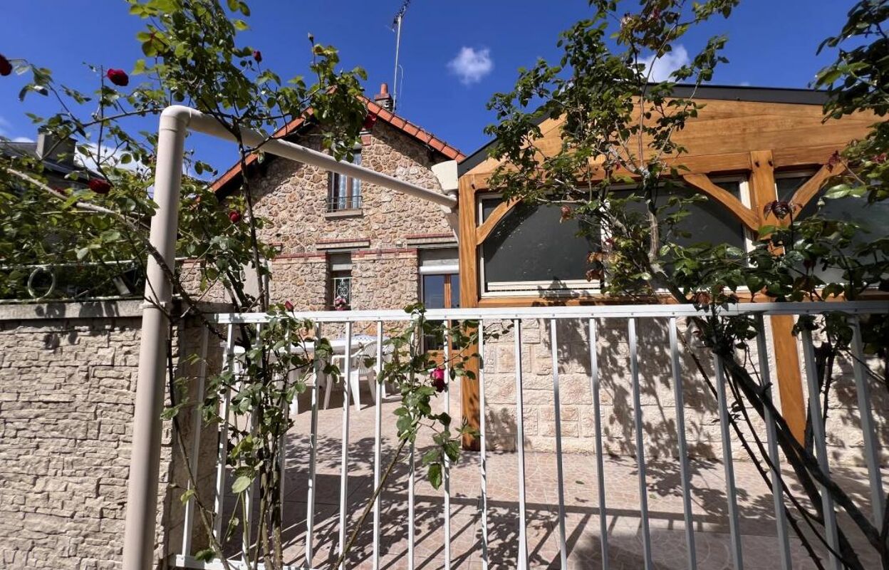 maison 6 pièces 115 m2 à vendre à Villepreux (78450)