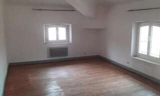 Appartement 2 Pièces 73 m² à louer à Aups (83630)