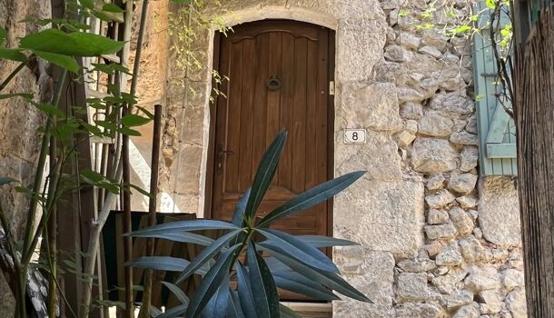 Maison de Village  4 pièces  à vendre Entrecasteaux 83570