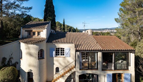 Villa / Maison 9 pièces  à vendre Lorgues 83510