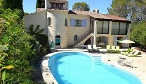 Villa / Maison 9 pièces  à vendre Lorgues 83510