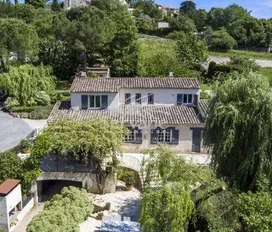 Saint-Paul-en-Forêt Maison 6 pièces 240 m²