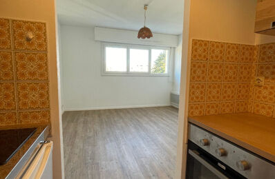 location appartement 440 € CC /mois à proximité de Abos (64360)