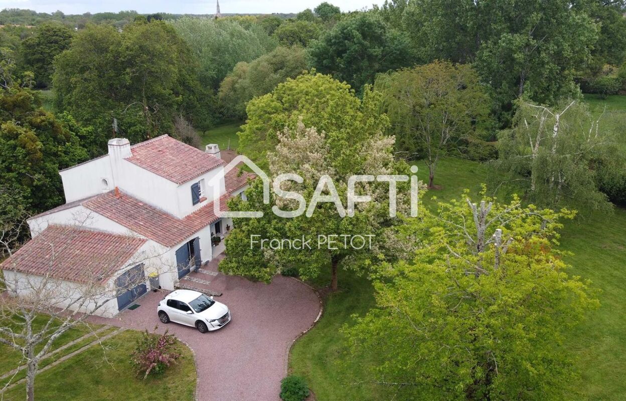 maison 10 pièces 143 m2 à vendre à Talmont-Saint-Hilaire (85440)