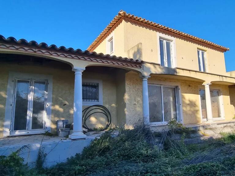 EXCLUSIVITÉ - PUGET-SUR-ARGENS - MAISON HORS D'EAU HORS D'AIR — photo 1