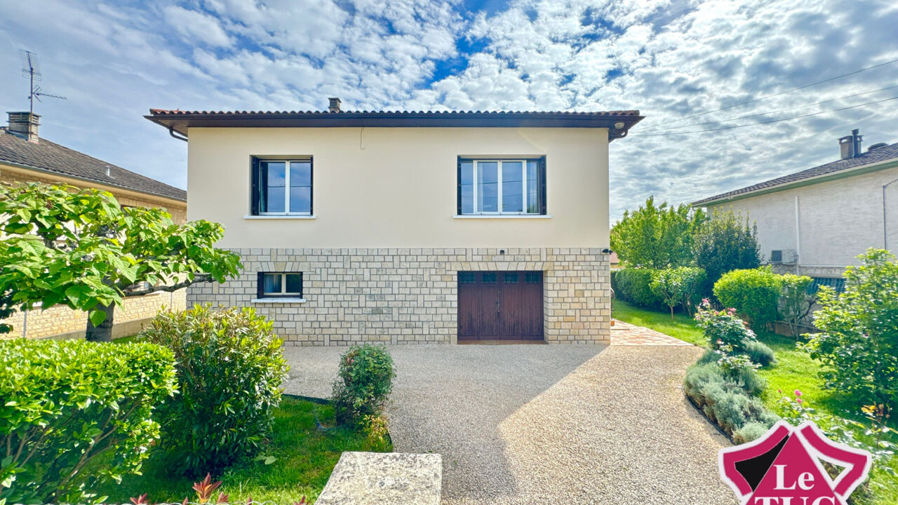 maison 12 pièces 213 m2 à vendre à Monsempron-Libos (47500)