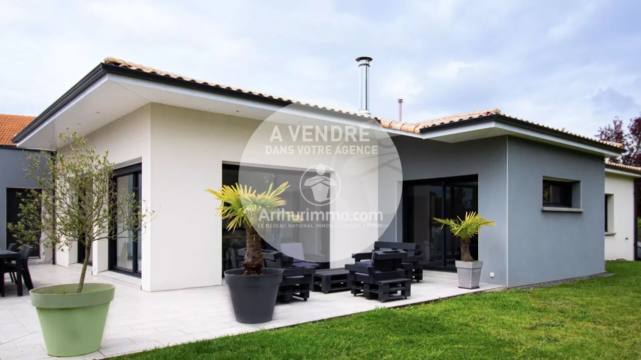 maison 7 pièces 160 m2 à vendre à Saint-Julien-de-Concelles (44450)