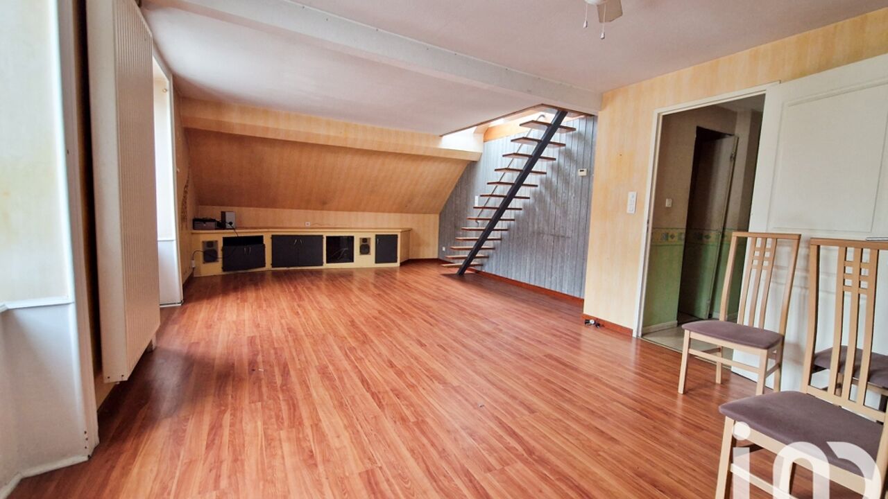 appartement 5 pièces 83 m2 à vendre à Hérimoncourt (25310)