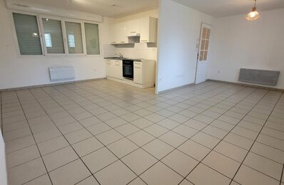 location appartement 565 € CC /mois à proximité de Becquigny (02110)