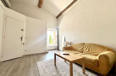 location appartement 900 € CC /mois à proximité de Lançon-Provence (13680)