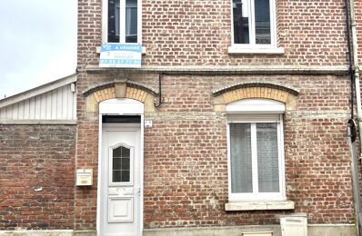 vente maison 86 000 € à proximité de Vermand (02490)