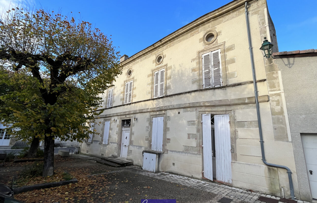 maison 7 pièces 240 m2 à vendre à Gontaud-de-Nogaret (47400)