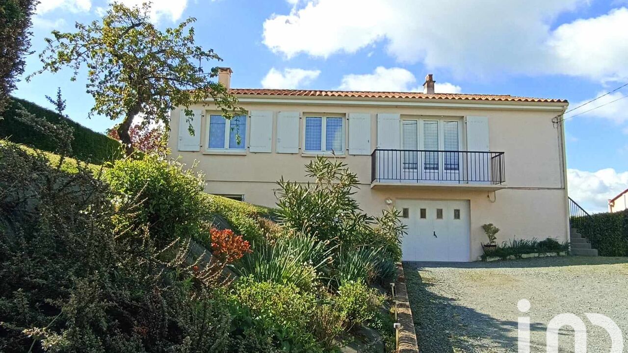 maison 5 pièces 88 m2 à vendre à Montournais (85700)