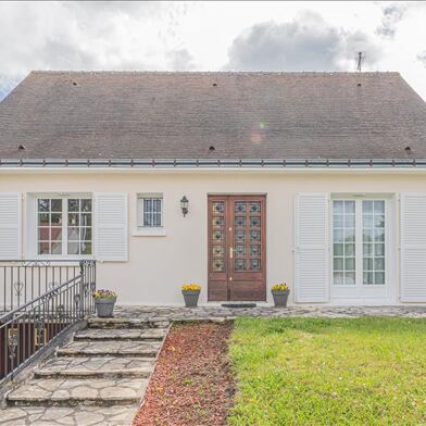 Maison 5 pièces 305950 €