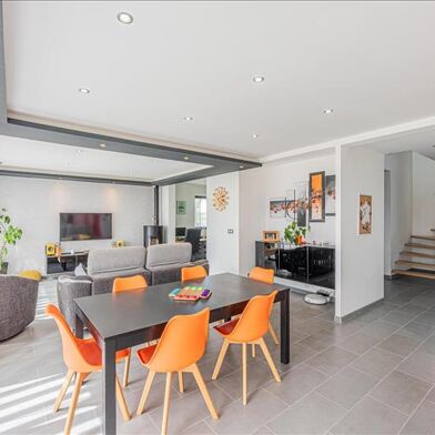 Maison 5 pièces 152 m²