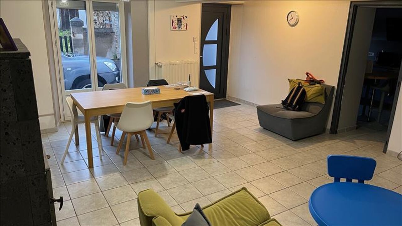 maison 5 pièces 151 m2 à vendre à Désertines (03630)