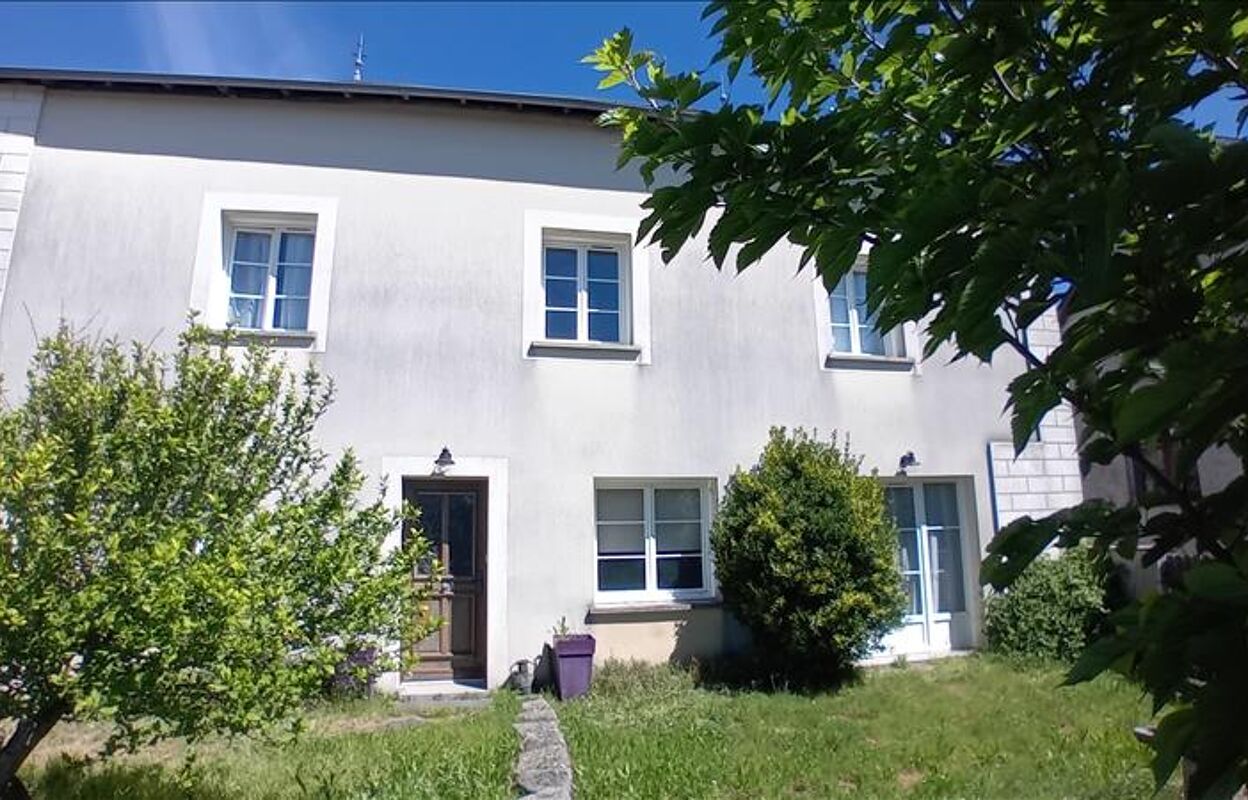 maison 6 pièces 147 m2 à vendre à Lagraulière (19700)