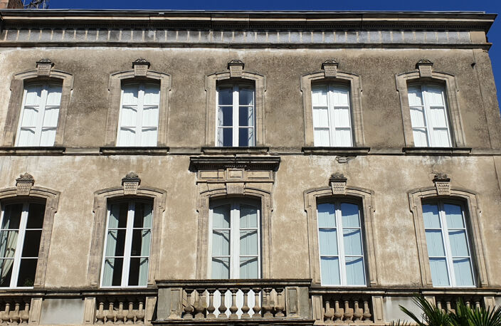 CARCASSONNE - PALAIS DE JUSTICE - BEL IMMEUBLE DE RAPPORT — photo 3