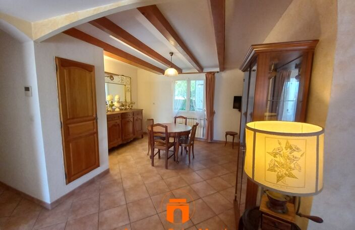 Villa — photo 4