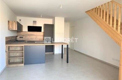 location appartement 845 € CC /mois à proximité de Carpentras (84200)
