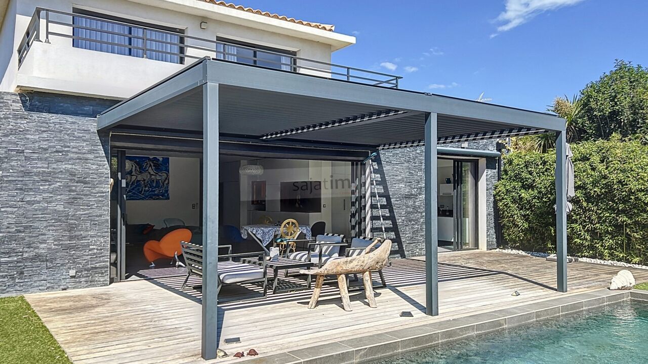 maison 4 pièces 160 m2 à vendre à Sanary-sur-Mer (83110)