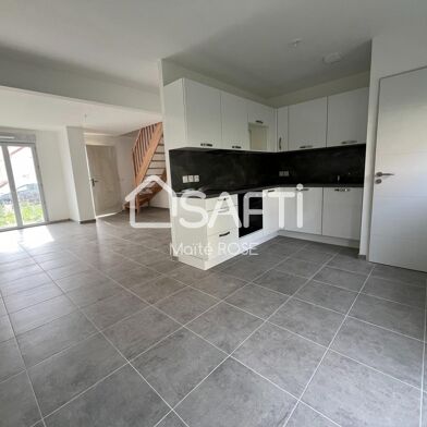 Maison 5 pièces 77 m²