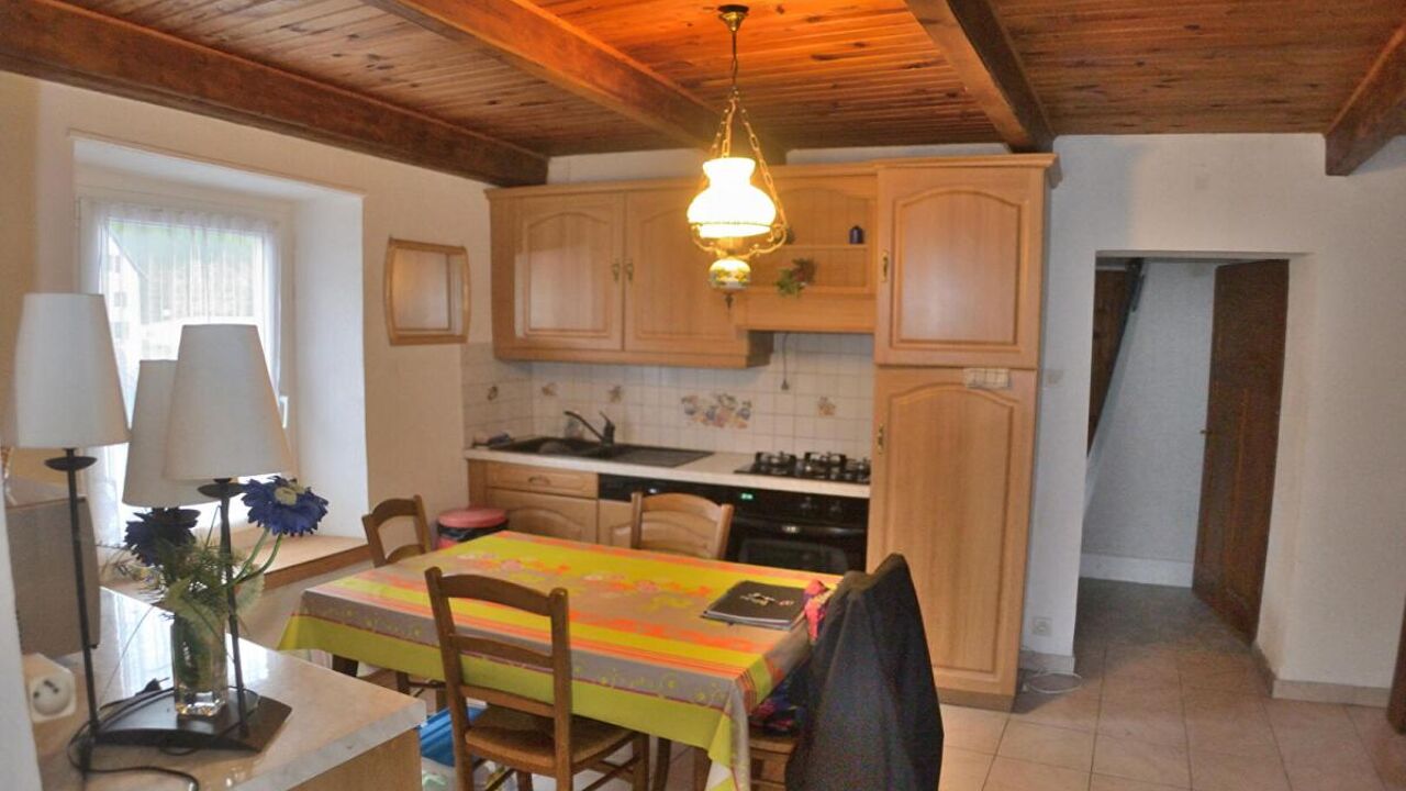 maison 8 pièces 100 m2 à vendre à Glère (25190)