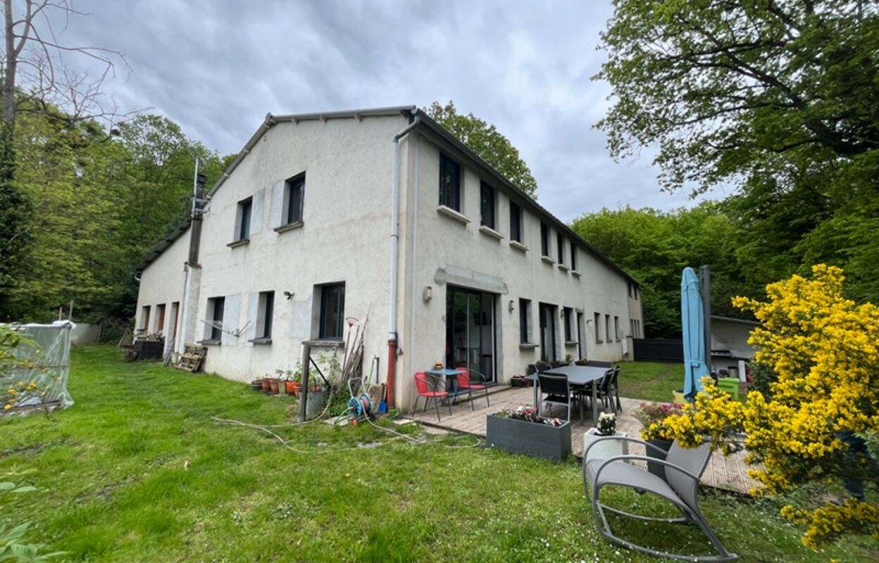 maison 9 pièces 268 m2 à vendre à Septeuil (78790)