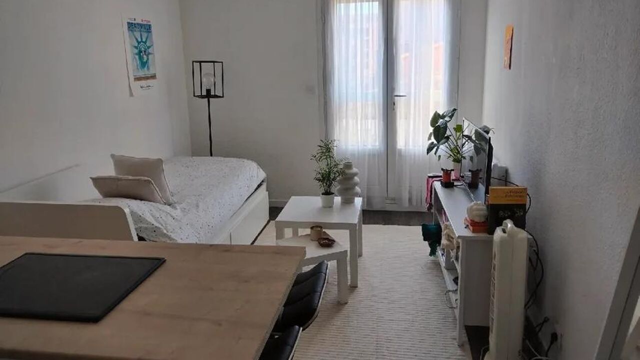 appartement 1 pièces 21 m2 à louer à Marseille (tous codes postaux)