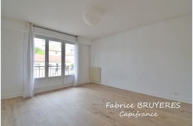 location appartement 450 € CC /mois à proximité de Aureil (87220)
