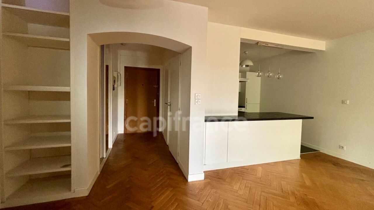 appartement 3 pièces 80 m2 à vendre à Ferney-Voltaire (01210)