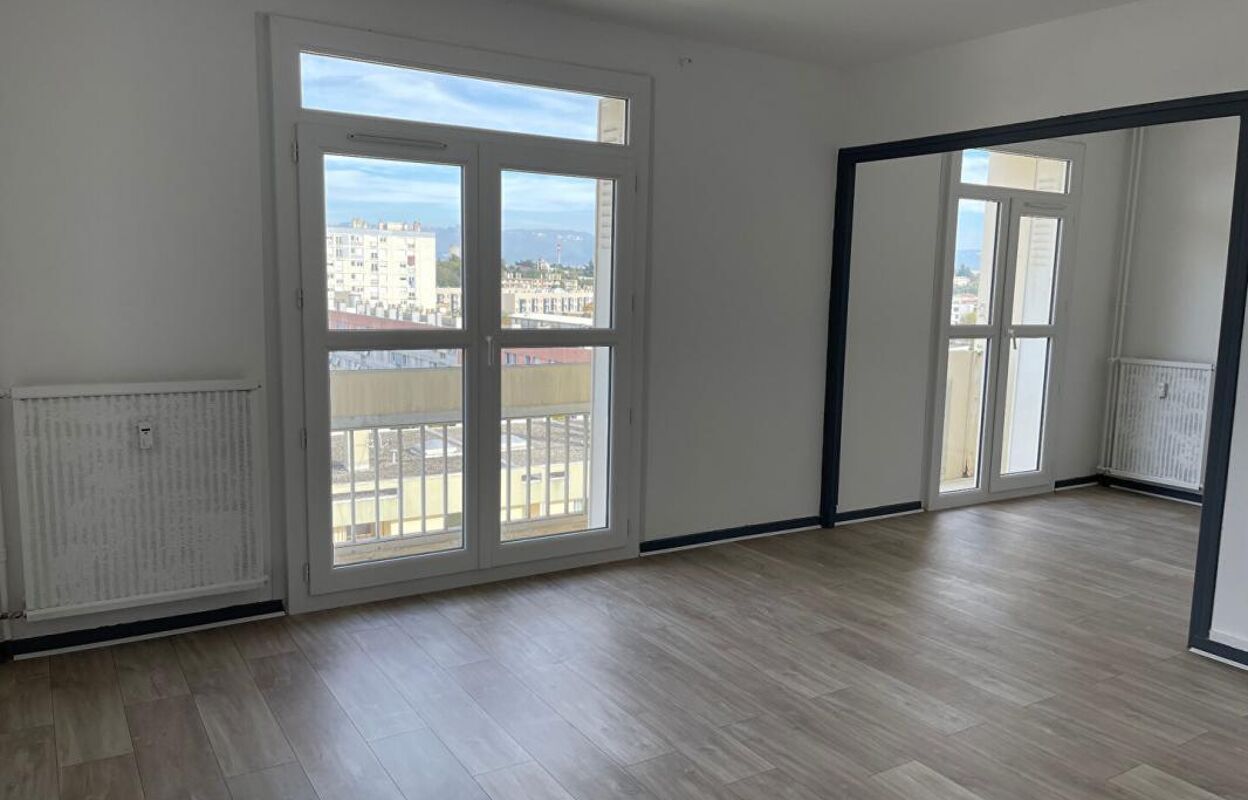 appartement 4 pièces 73 m2 à vendre à Valence (26000)