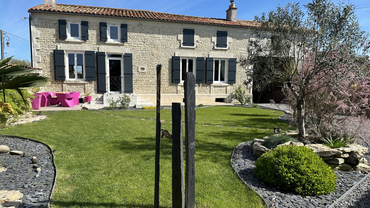 maison 5 pièces 114 m2 à vendre à Villiers-sur-Chizé (79170)
