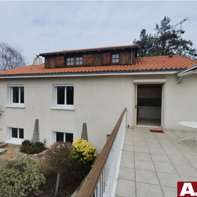 Maison 6 pièces 146 m²