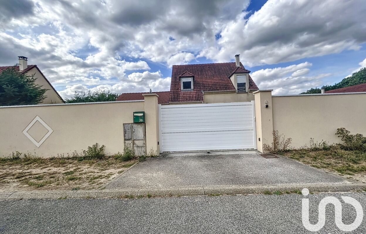 maison 6 pièces 114 m2 à vendre à Ferrières-en-Gâtinais (45210)