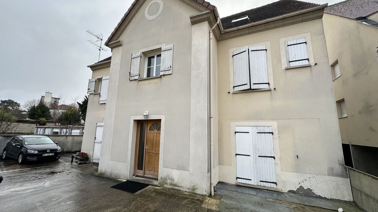 immeuble  pièces 247 m2 à vendre à Brie-Comte-Robert (77170)
