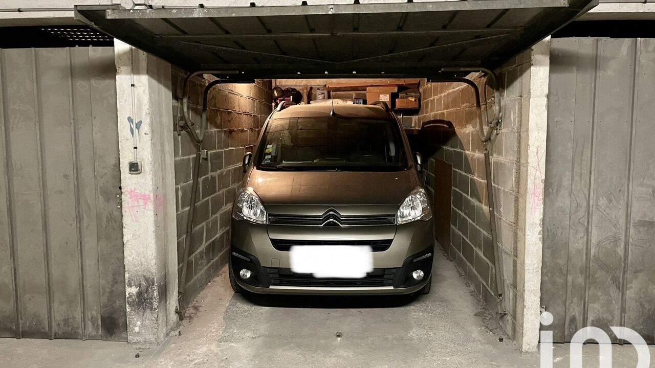 garage  pièces 12 m2 à vendre à Bagnolet (93170)