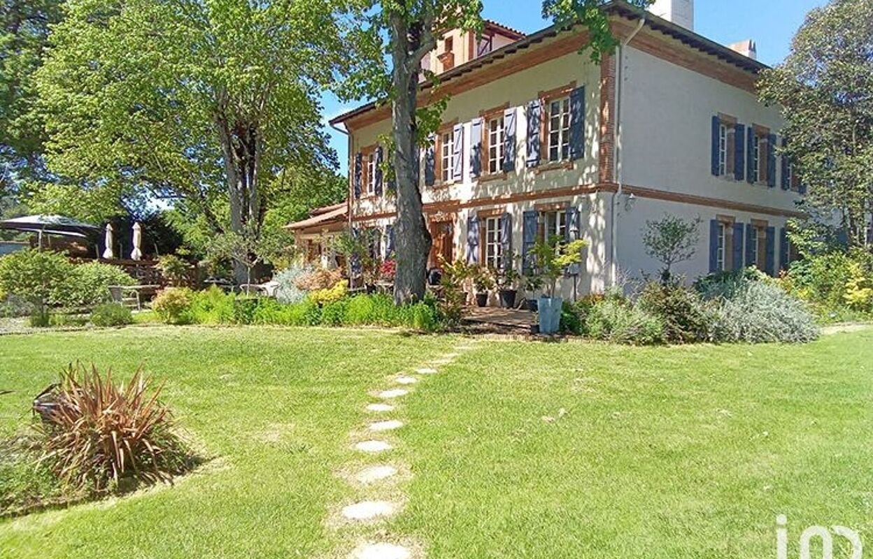 maison 10 pièces 385 m2 à vendre à Marignac-Lasclares (31430)