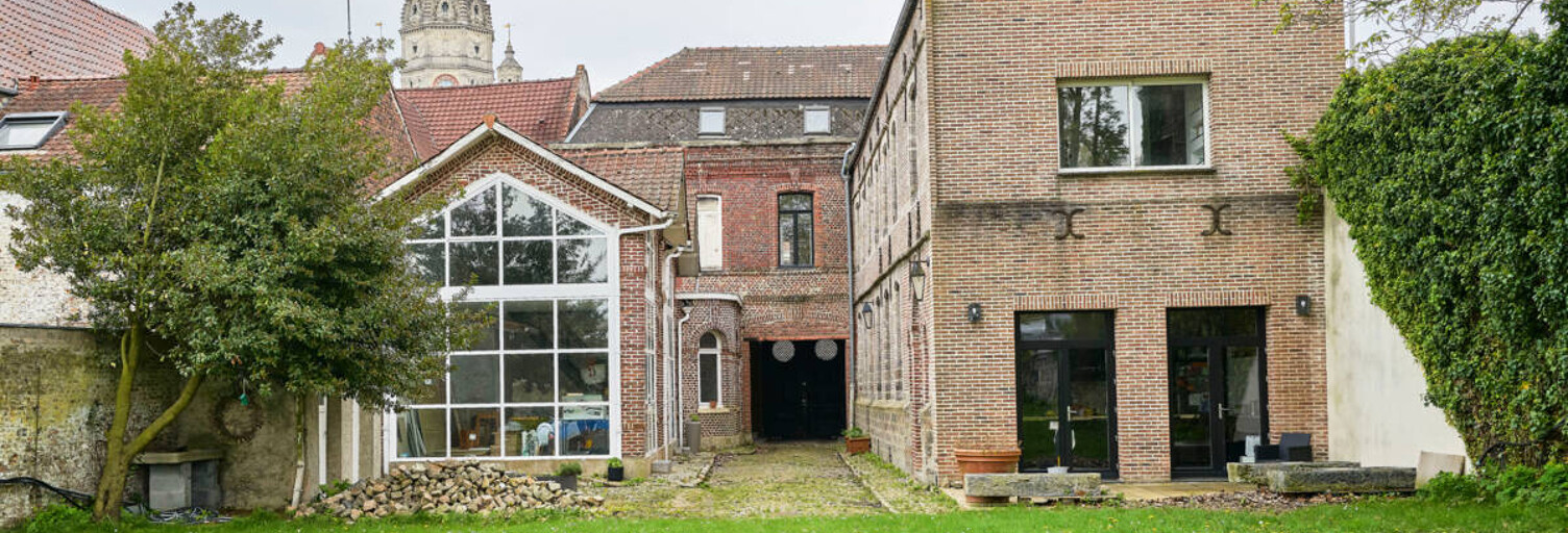 Bureau 15 Pièces 560 m² à vendre à Saint-Amand-les-Eaux (59230)