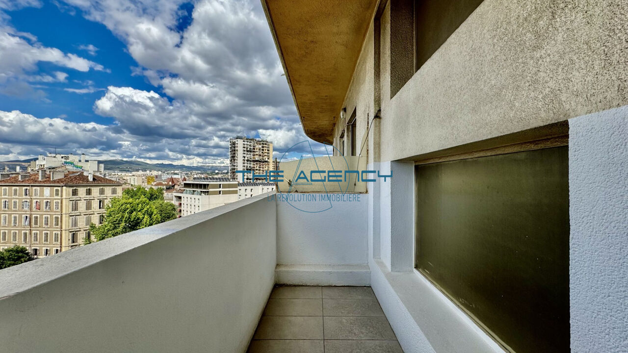 appartement 3 pièces 53 m2 à vendre à Marseille 2 (13002)