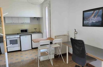 location appartement 720 € CC /mois à proximité de Marseille 13 (13013)
