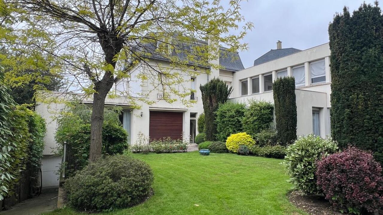 maison 9 pièces 815 m2 à vendre à Évreux (27000)
